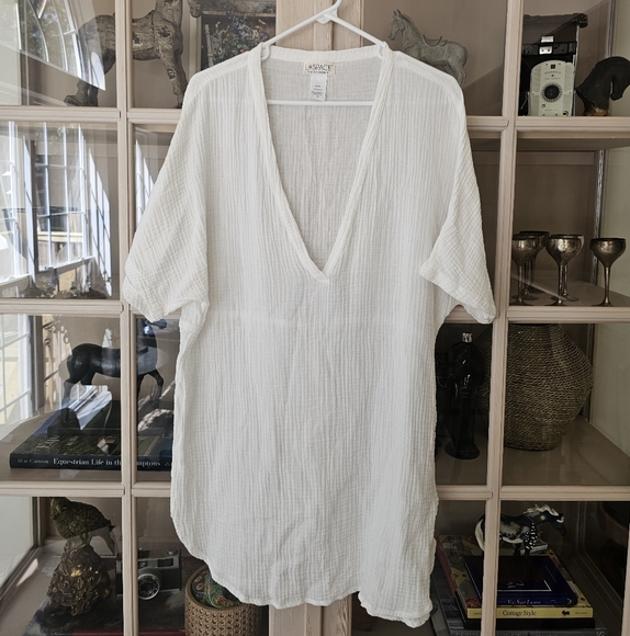 L*SPACE Bayside Tunic White - Picture 3 of 10